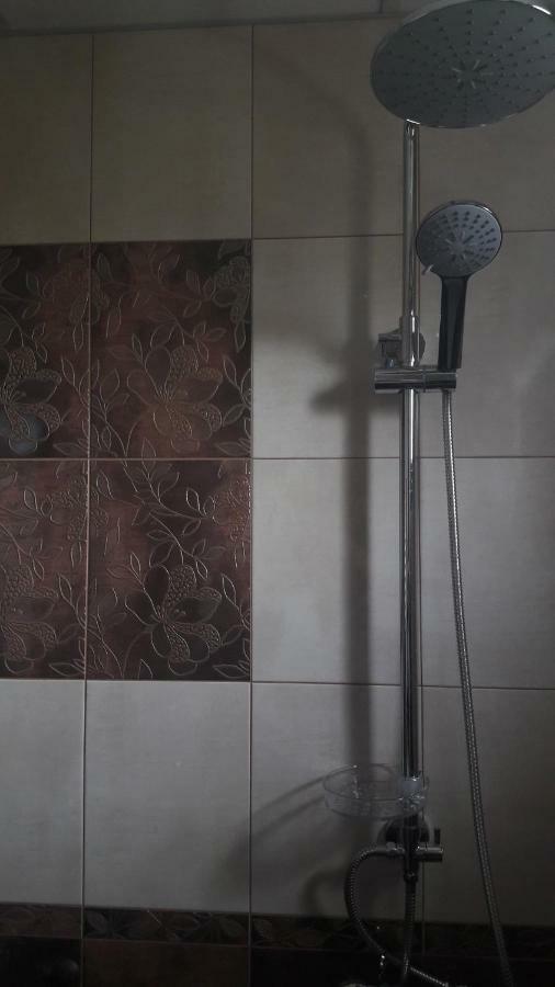 Guest Rooms Ider サパレヴァ・バニャ エクステリア 写真